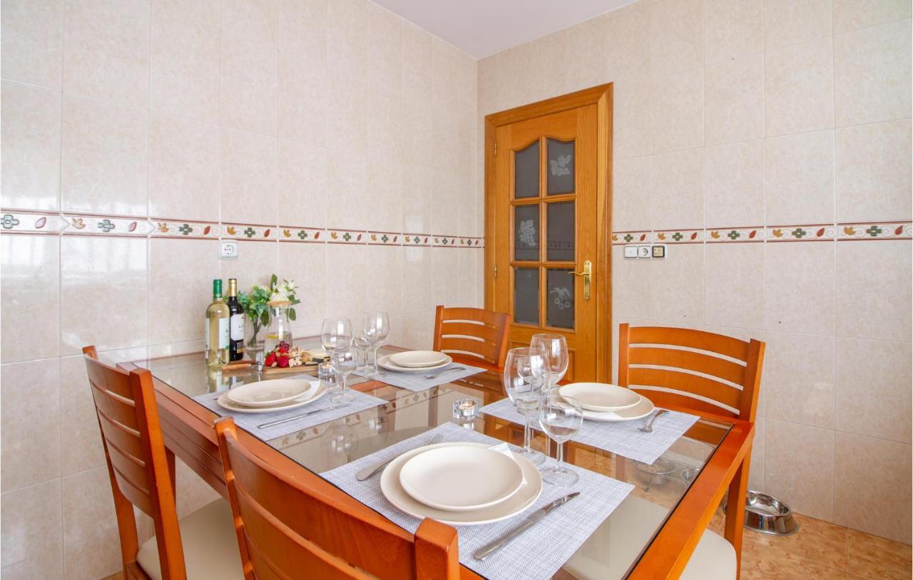 Cozy Apartment In Aguilas With Kitchen Luaran gambar
